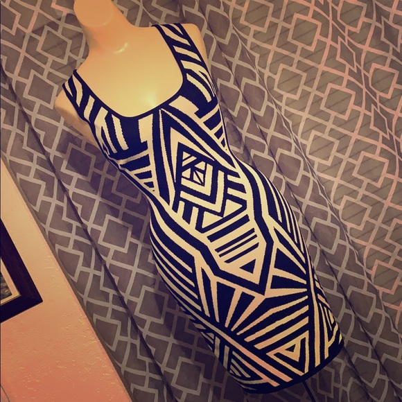 Forever 21 Dresses & Skirts - Patterned dress